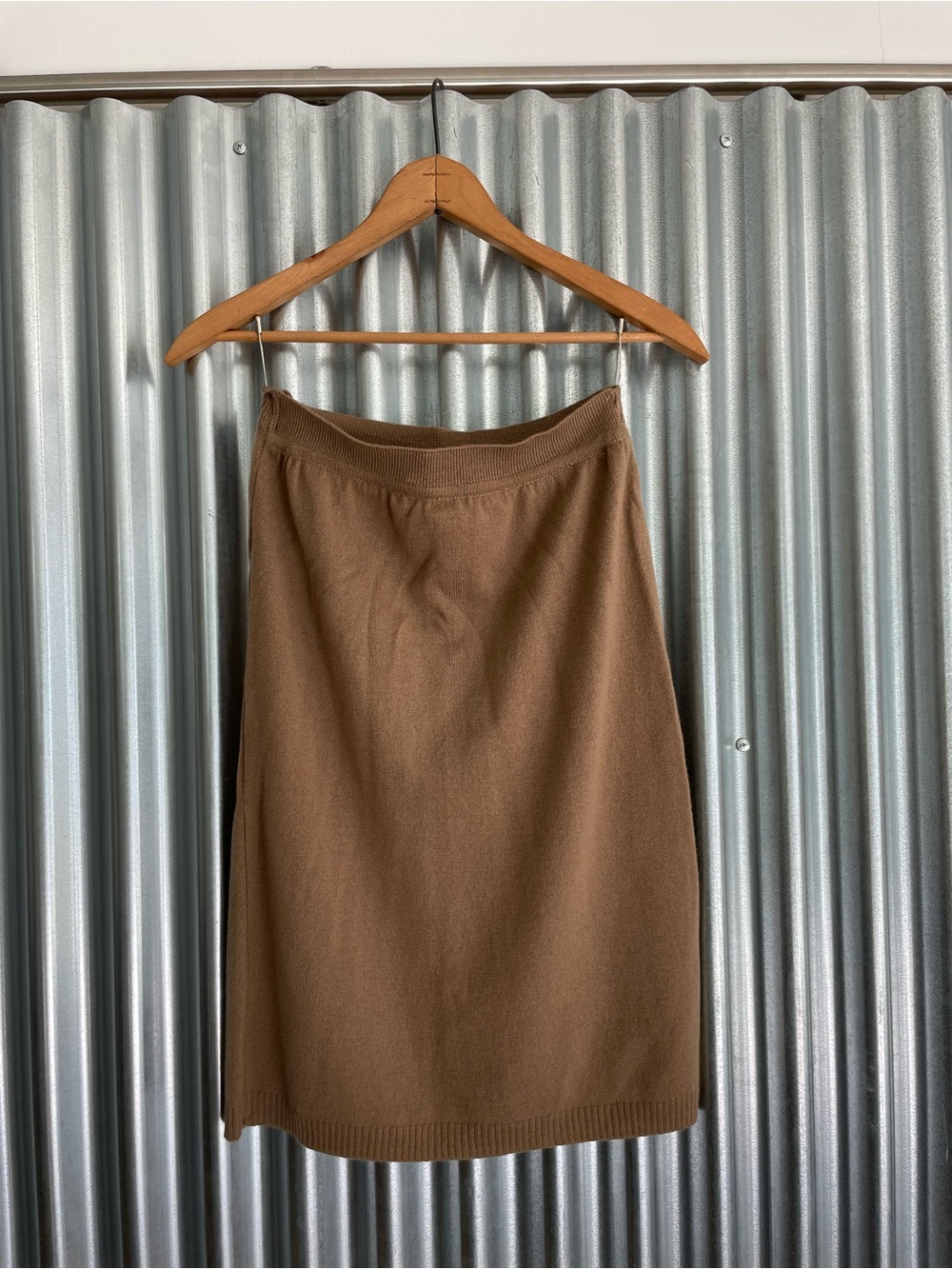Vintage Women's Brown Cashmere Knit Pencil Skirt - Sleek Everyday Style